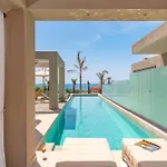 Ouranos فيلة *