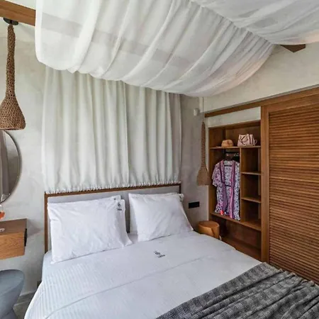Ouranos Villa *